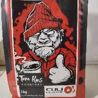 دانه قهوه تام کینز کولی قرمز ویتنام  100درصد روبوستا فول کافئین 