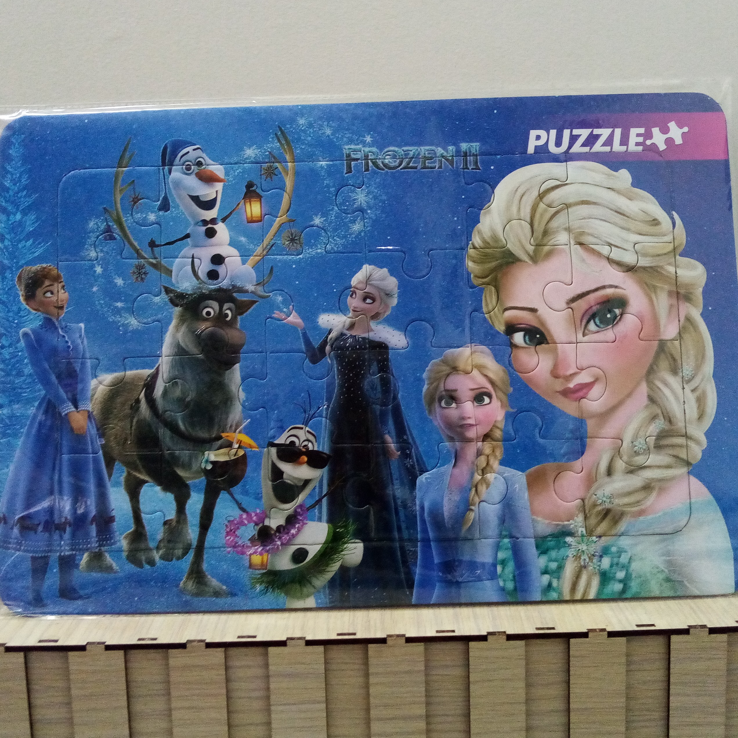 پازل کارتونی فروزان در چند طرح در ابعاد 22در32سانتیمتر-جورچین