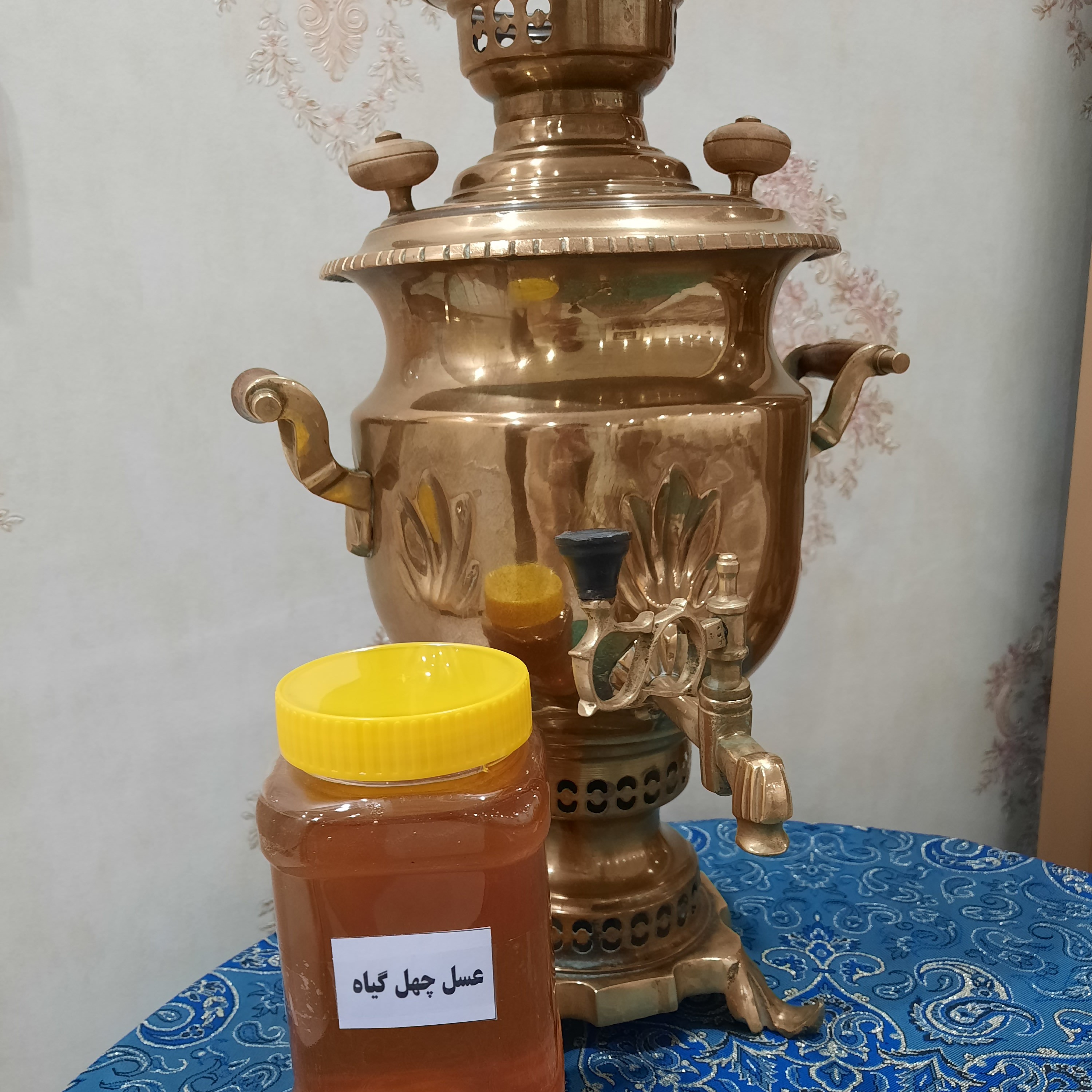عسل چهل گیاه با ساکارز زیر 3 درصد نیم کیلویی