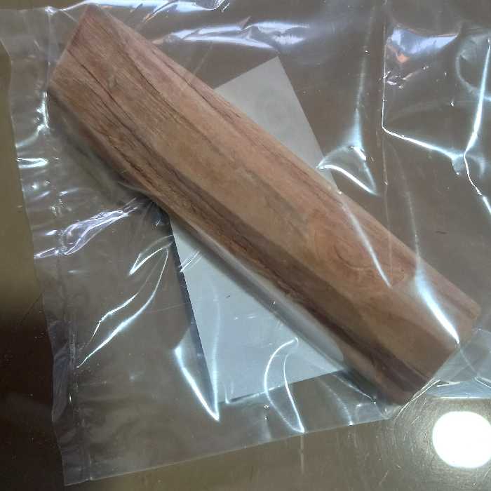 چوب صندل سفید