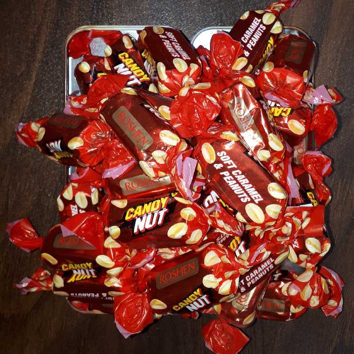 شکلات کاکائوی مغزدار بادام زمینی کندی نات روشن (120 گرمی، 9عددی)