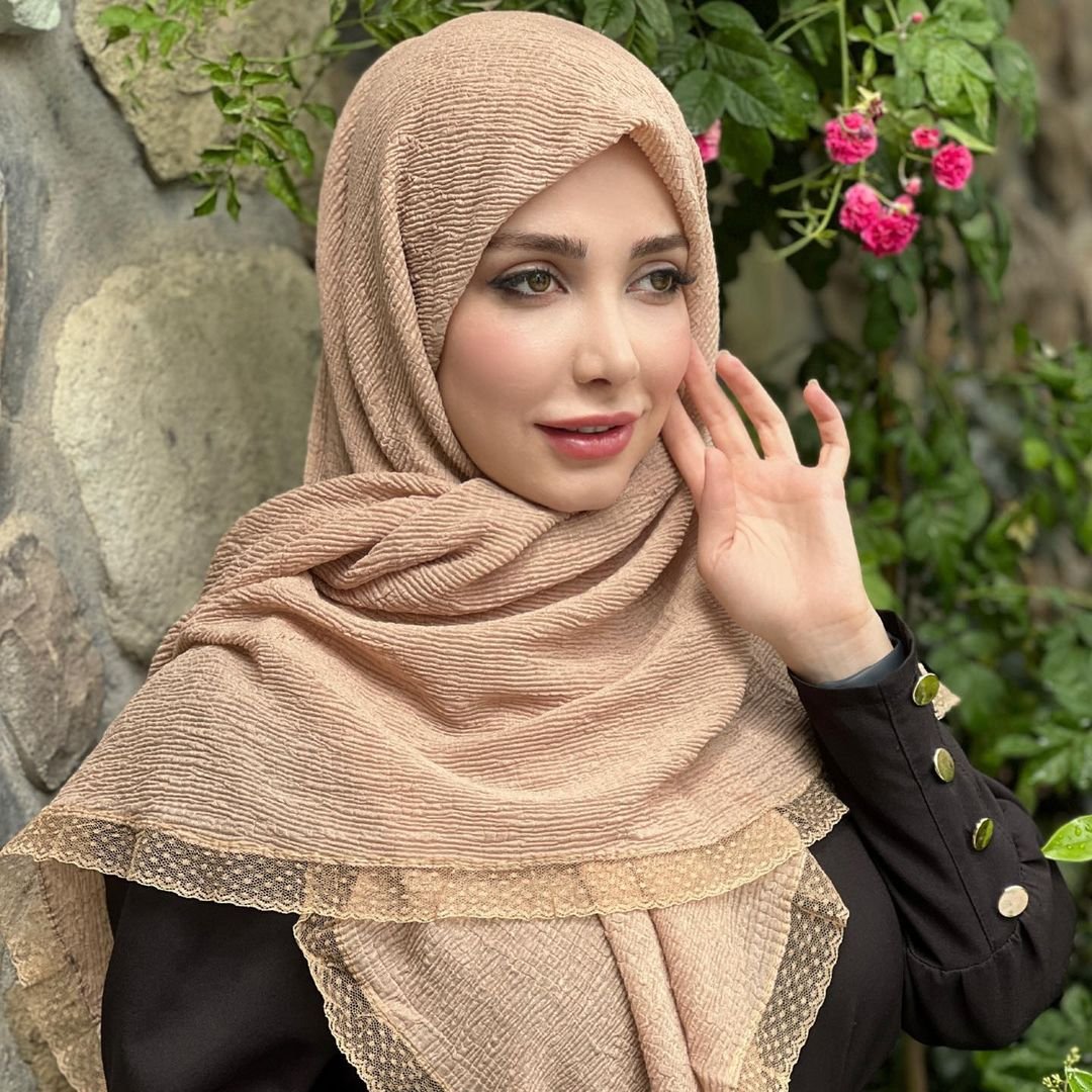  روسری پلیسه وارداتی دور گیپور قواره 120 ارسال رایگان