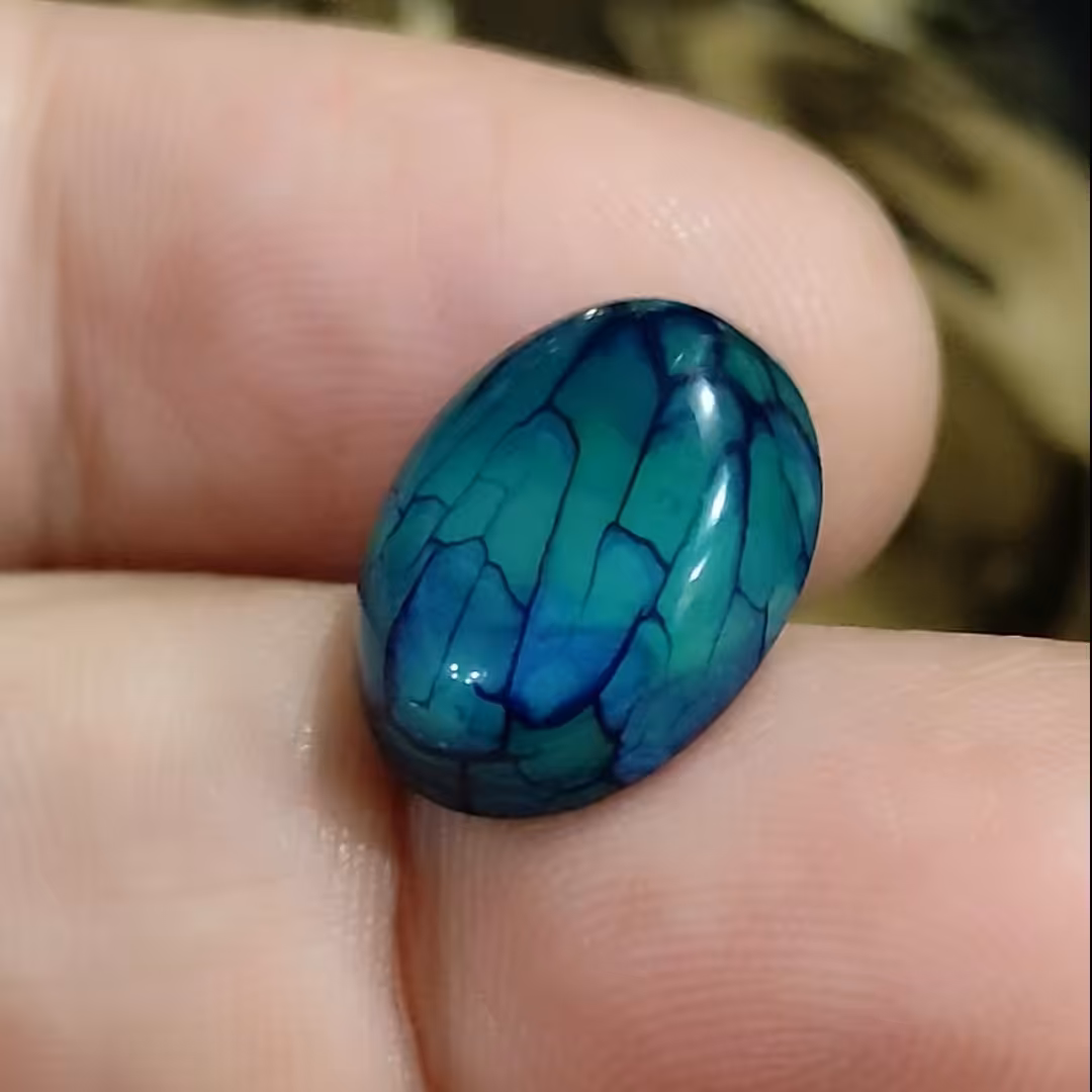 نگین عقیق دراگون فوق العاده زیبا اصل معدنی با رنگی خاص و متفاوت 