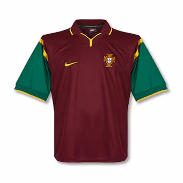 لباس کلاسیک اول پرتغال 1999