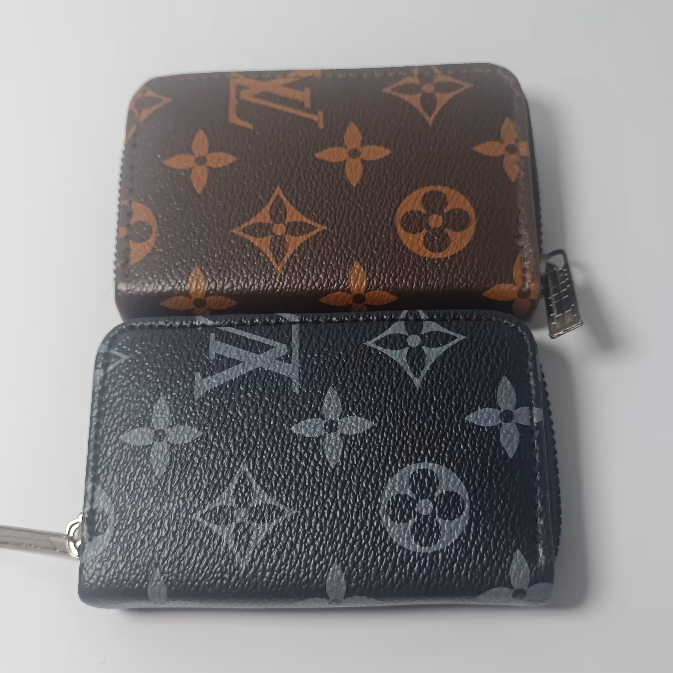 کیف کارت زیب دار زیبا وباکیفیت فروشگاه آیسان 