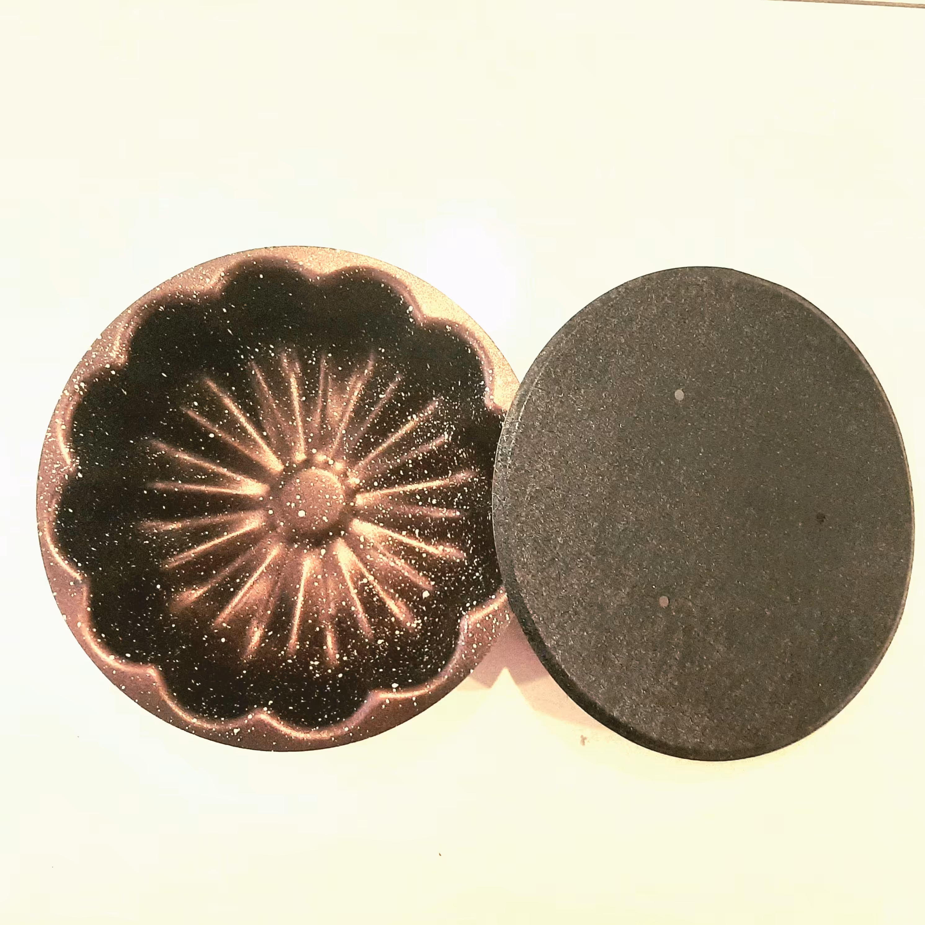 قالب کته و ته چین تک نفره درب دار جنس گرانیت قابل استفاده در فر و روی شعله گاز