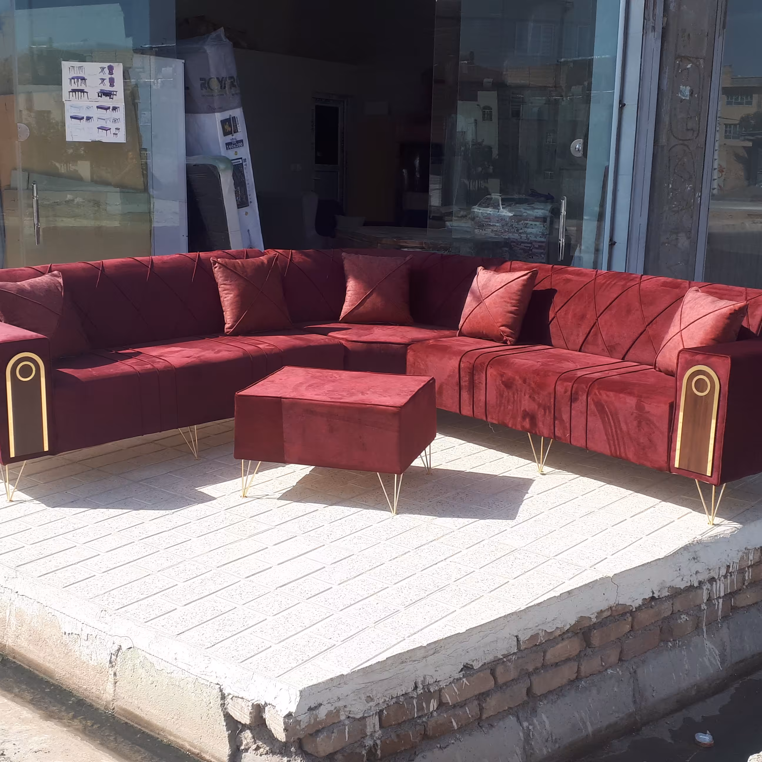 مبل ال چستر 09128447016..ارسال ارسال به پای مشتری هست 