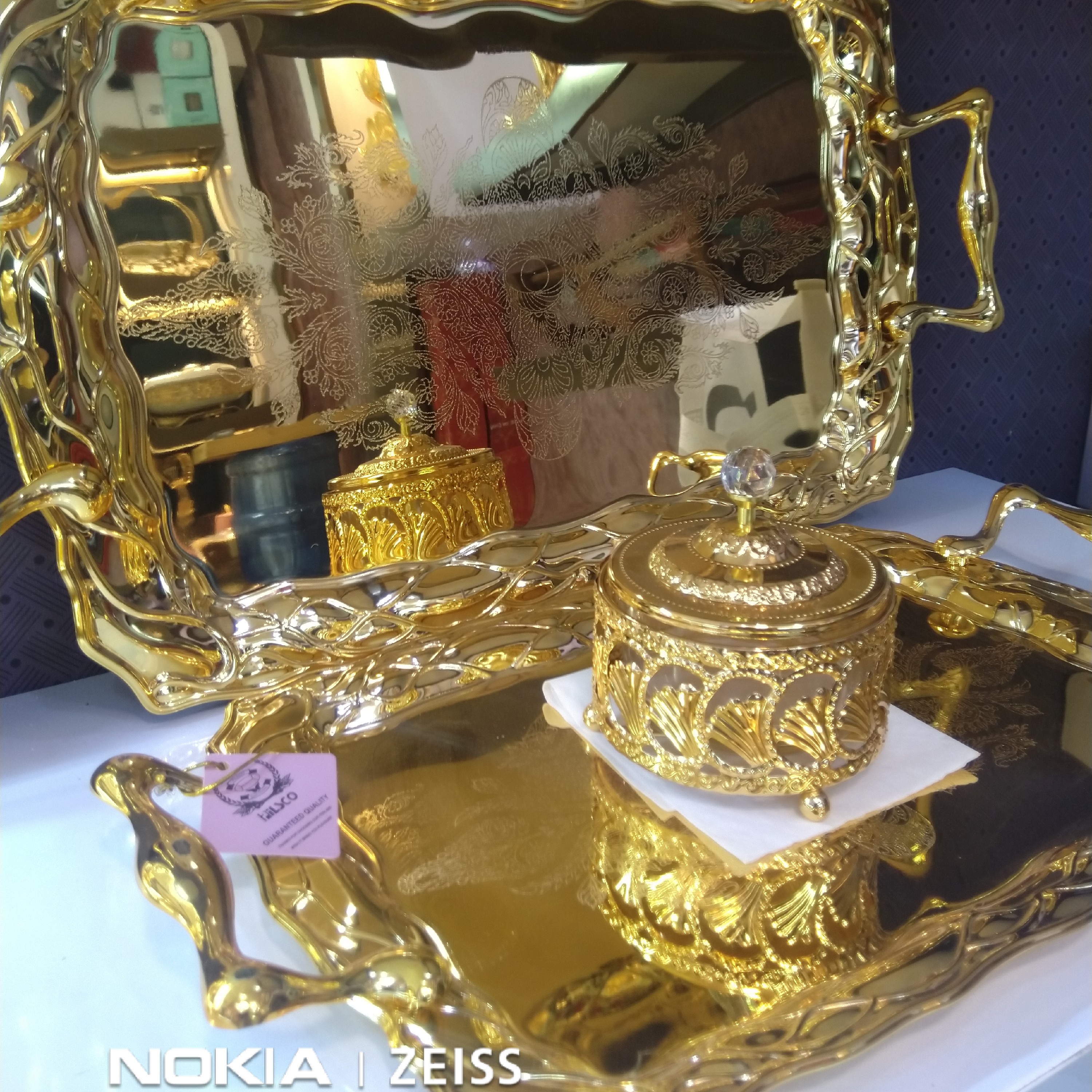 سینی دوقلوی طلایی