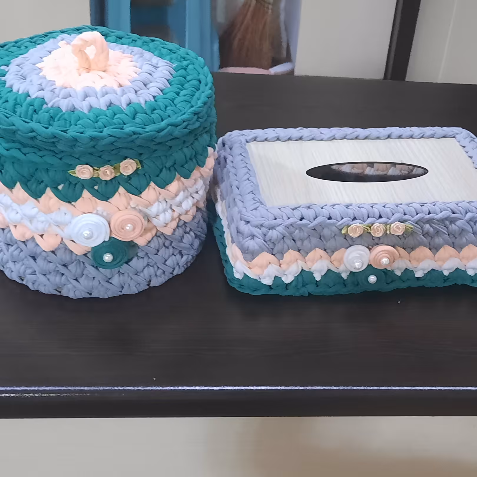 ست جا دستمال کاغذی و سطل تریکو