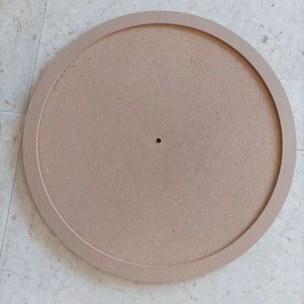 بیس  ساعت دیواری کنافدار سایز 40 سانتی متر