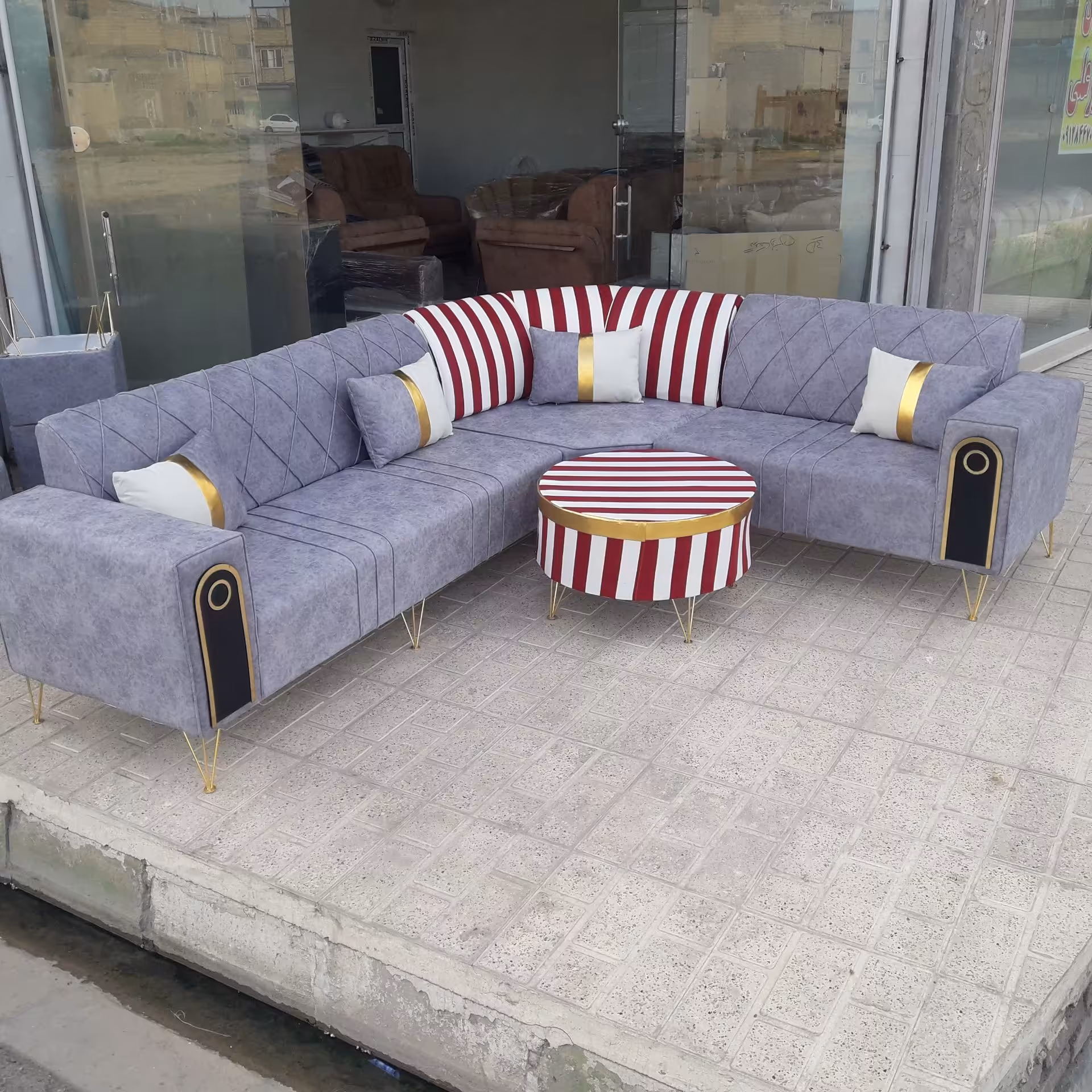 مبل الچستر کمجا و زیبا 