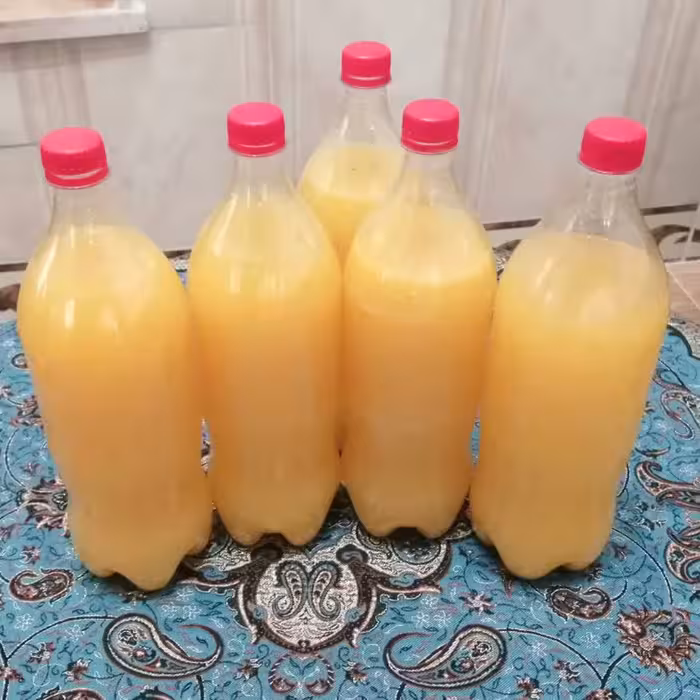 آب نارنج خانگی یک و نیم لیتری تازه امسالی محلی شمال