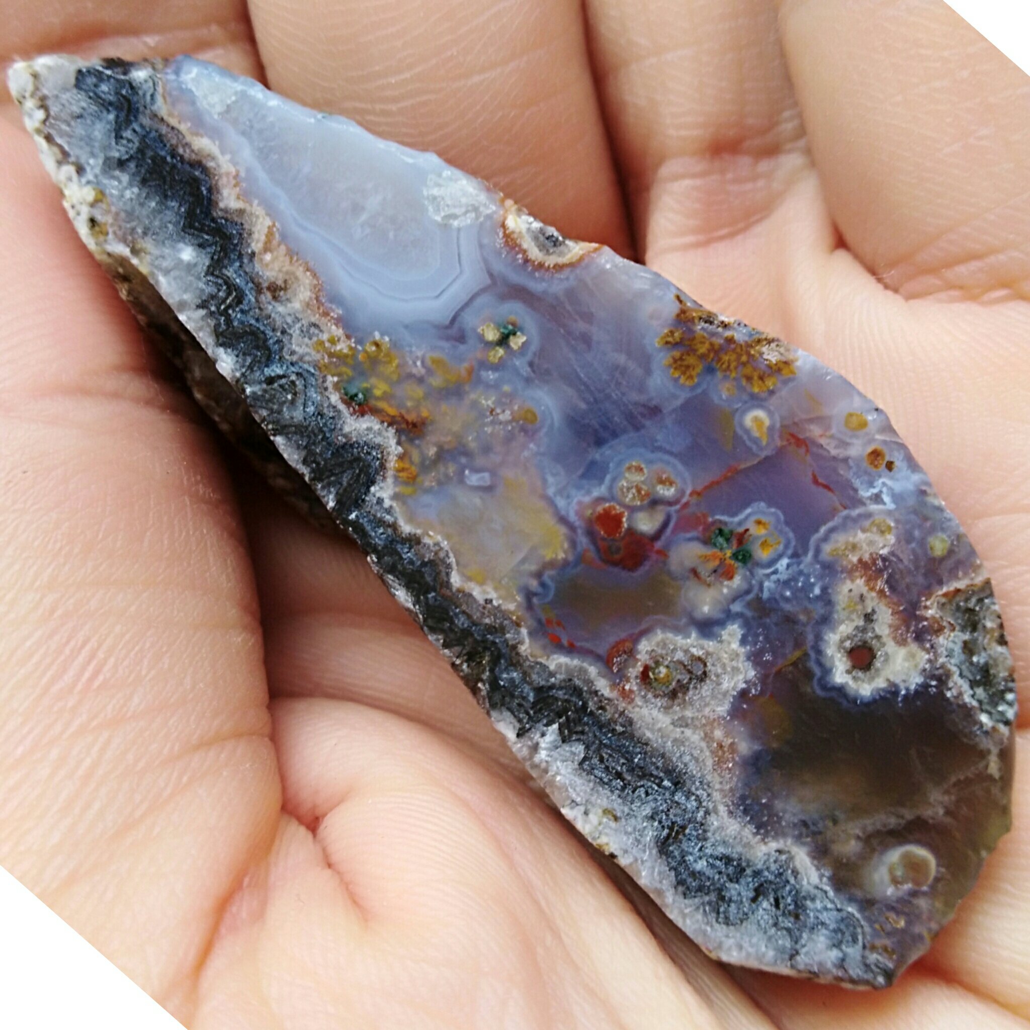 اسلایس سنگ راف عقیق شجر دریایی 7رنگ دیدنییی شاهکار خلقت 100درصد طبیعی