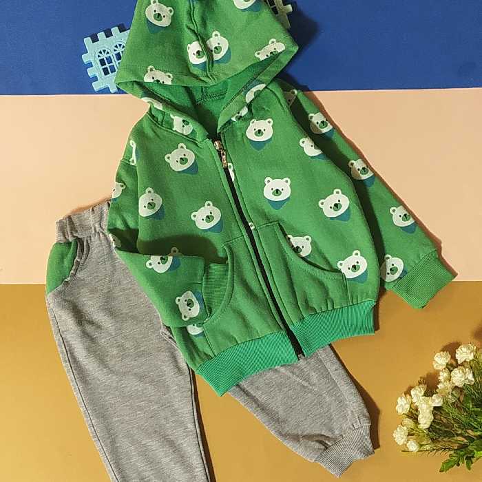 سویشرت شلوار  تو کرکی اسپرت   چاپ تدی سایز 40،45  رنگ سبز و فیلی 