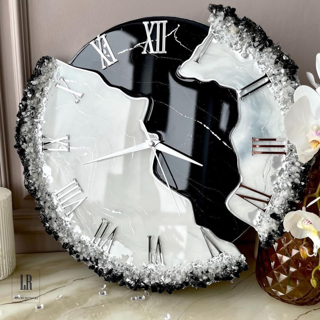 ساعت دیواری جدید 