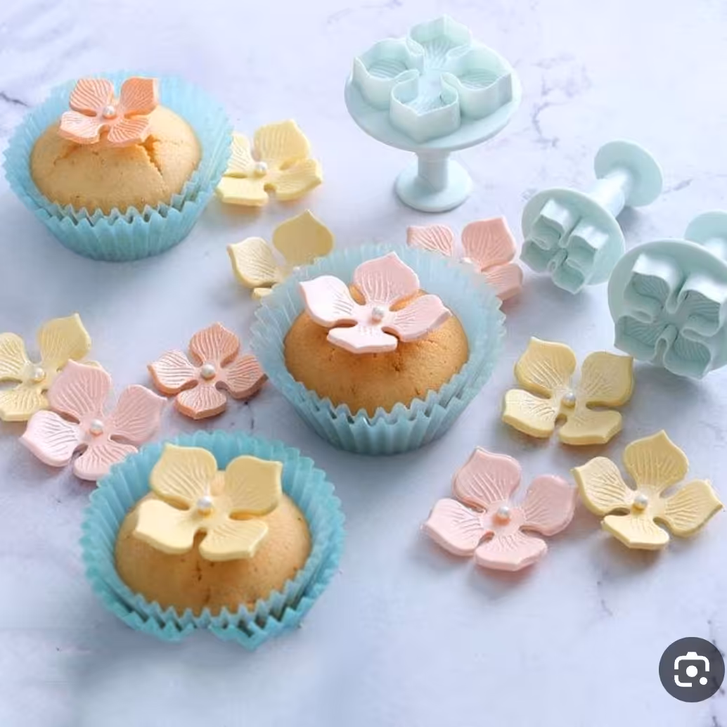 کاتر فشاری گل نرگس 3 تایی کاتر گل نرگس 3تایی فشاری کاتر فنری