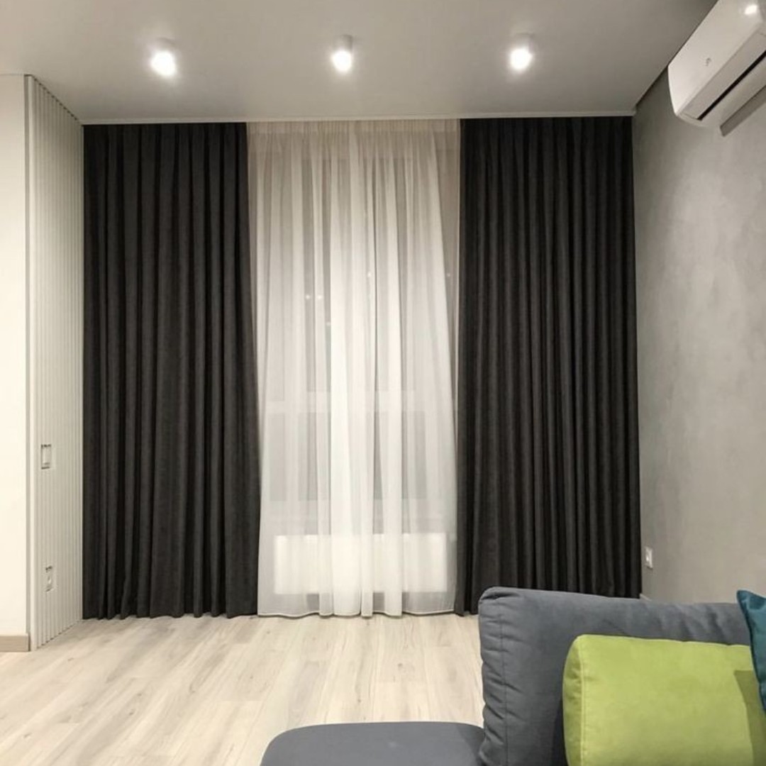 پرده مخمل کالیفرنیا عرض یک و نیم ارتفاع دو هشتاد قابل سفارش در رنگنبدی مختلف