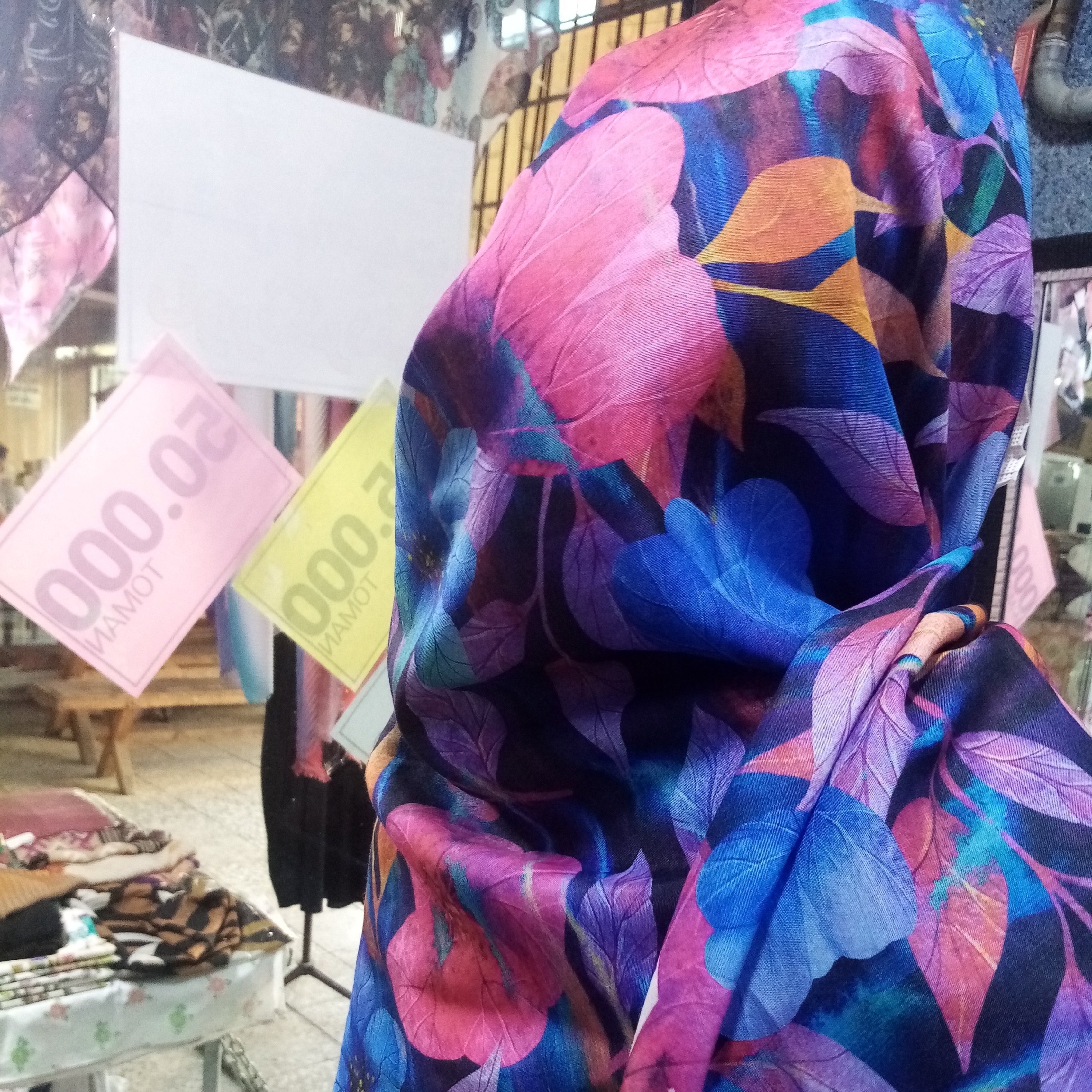 روسری طرح گل