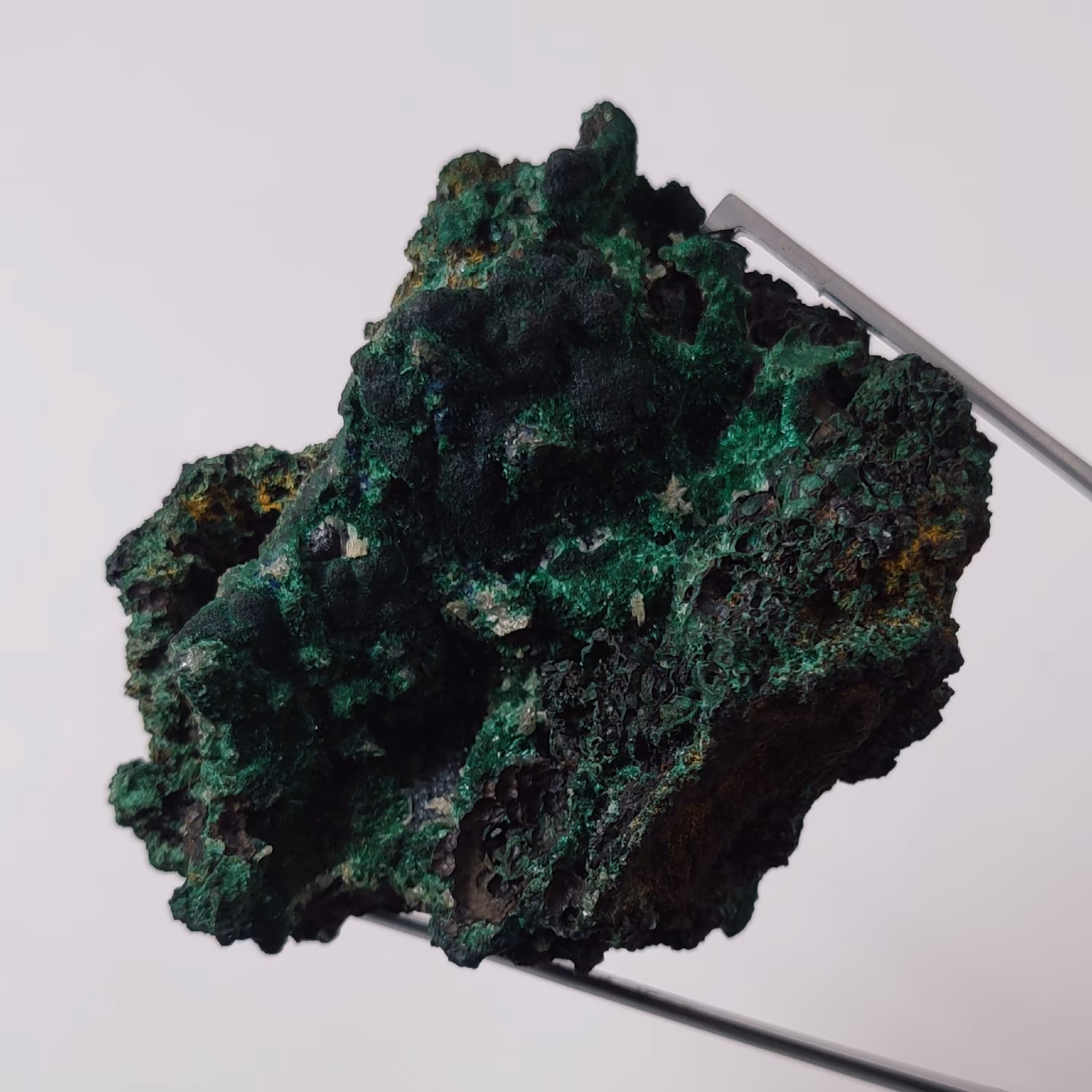 راف سنگ مالاکیت مخملی کنگو ( دارای دیوپتاز )