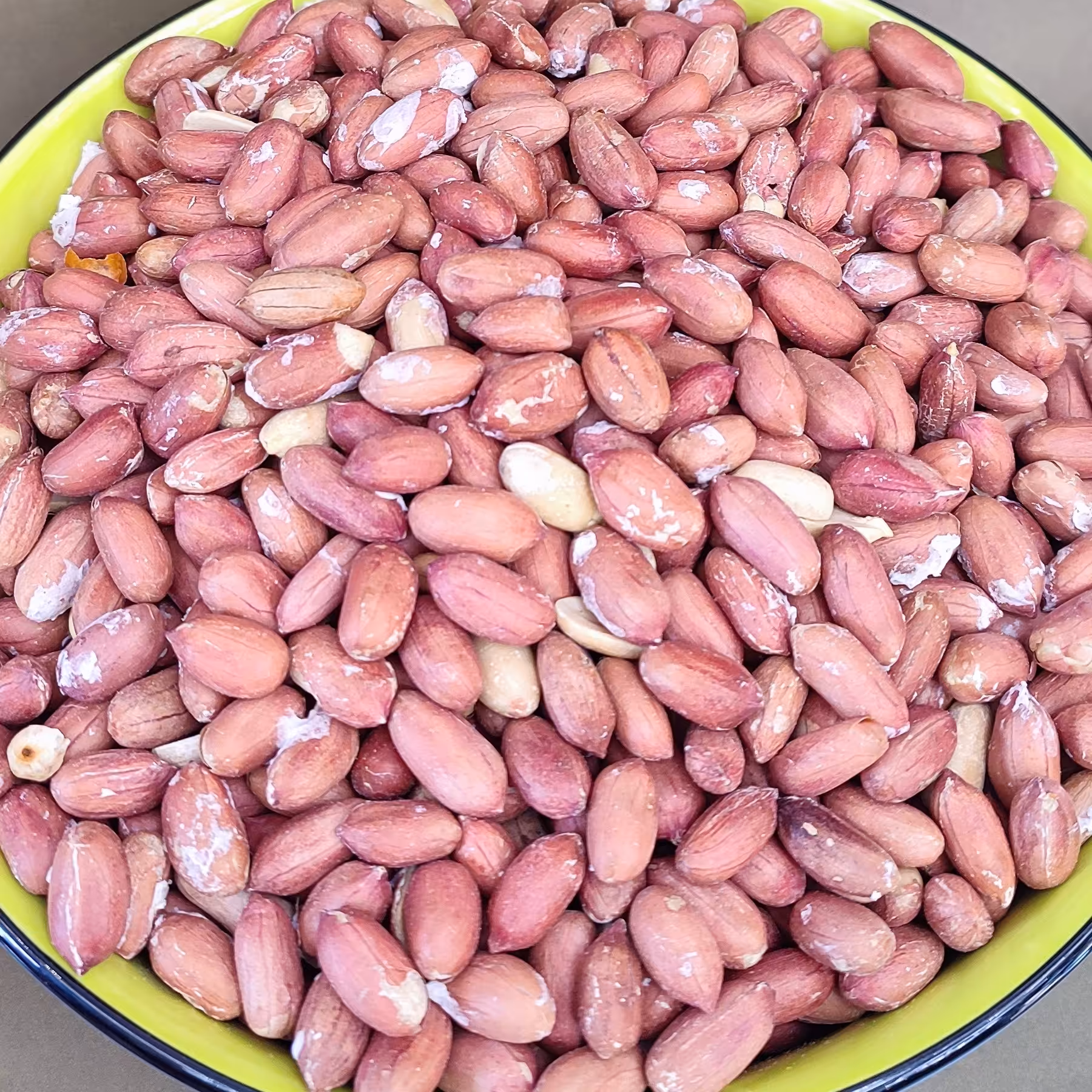 مغز بادام زمینی آستانه 250 گرمی