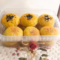 کلوچه خرمایی بسته 600 گرمی تهیه شده از تازه ترین مواد