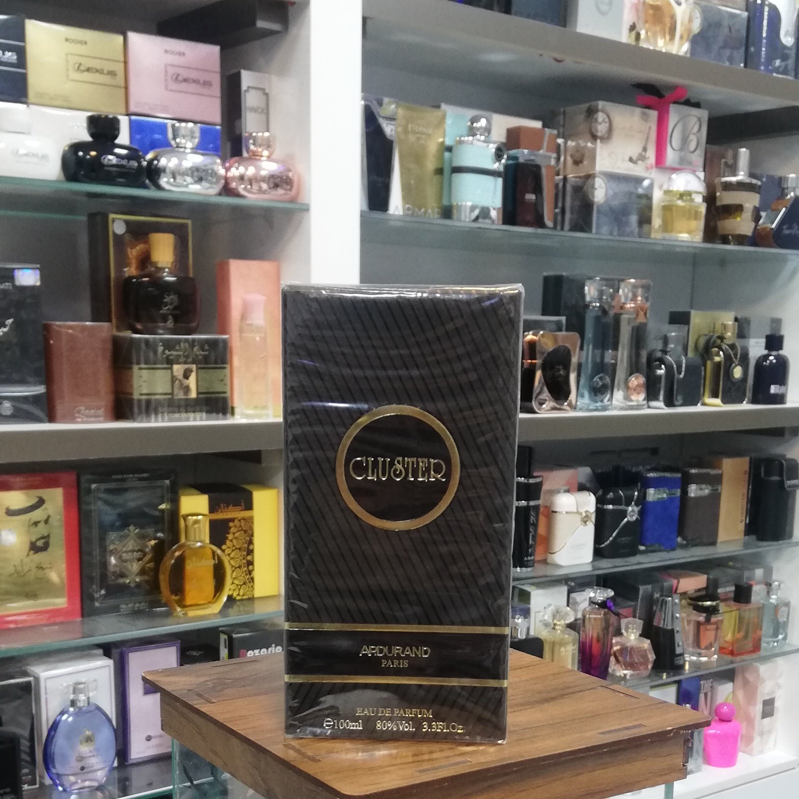 ادو پرفیوم مردانه آپدوراند مدل Cluster
Apdurand Men Eau de Parfum Cluster
