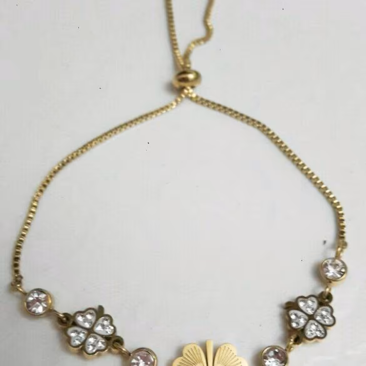 دستبند کراواتی نگین دار مجلسی طلایی