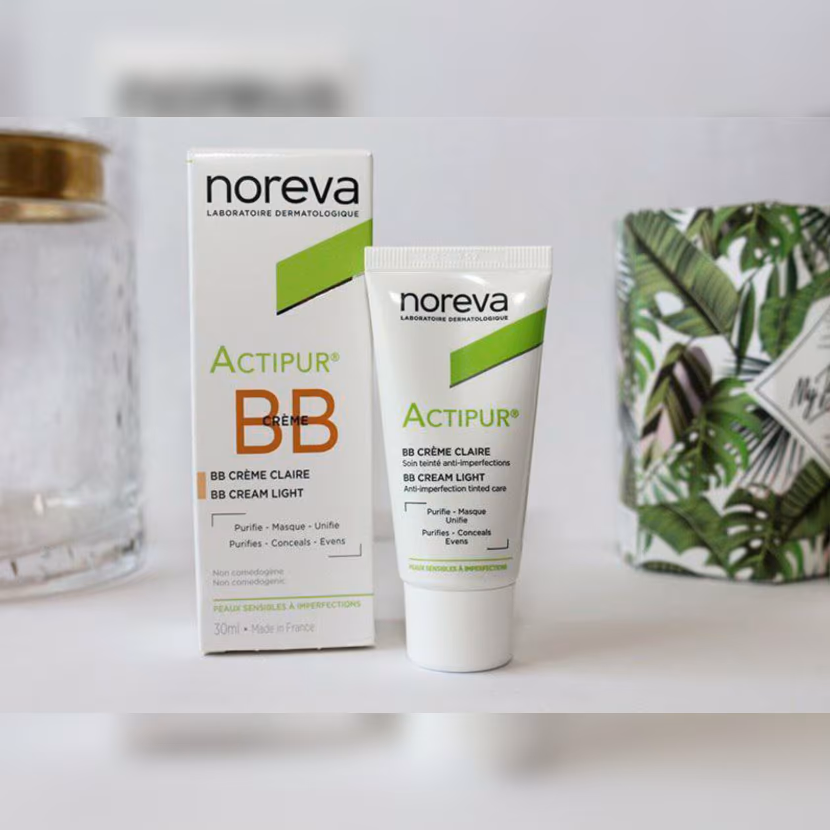 کرم پودر و ضدآفتاب  اکتی پور  نوروا بی بی