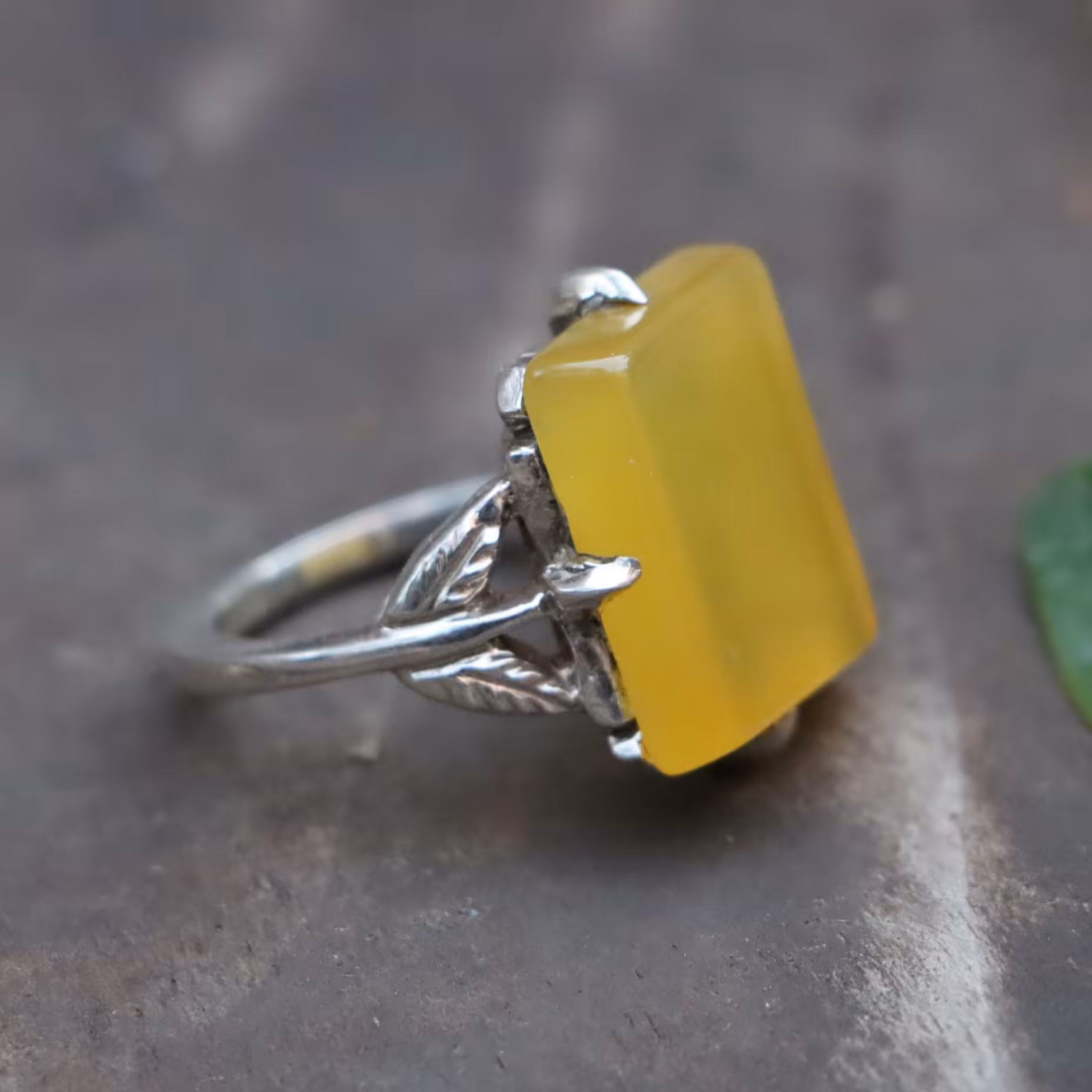 انگشتر نقره مردانه اسپرت . سنگ شرف شمس . کد 239