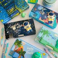 جامدادی اسکوییشی طرح فضانورد