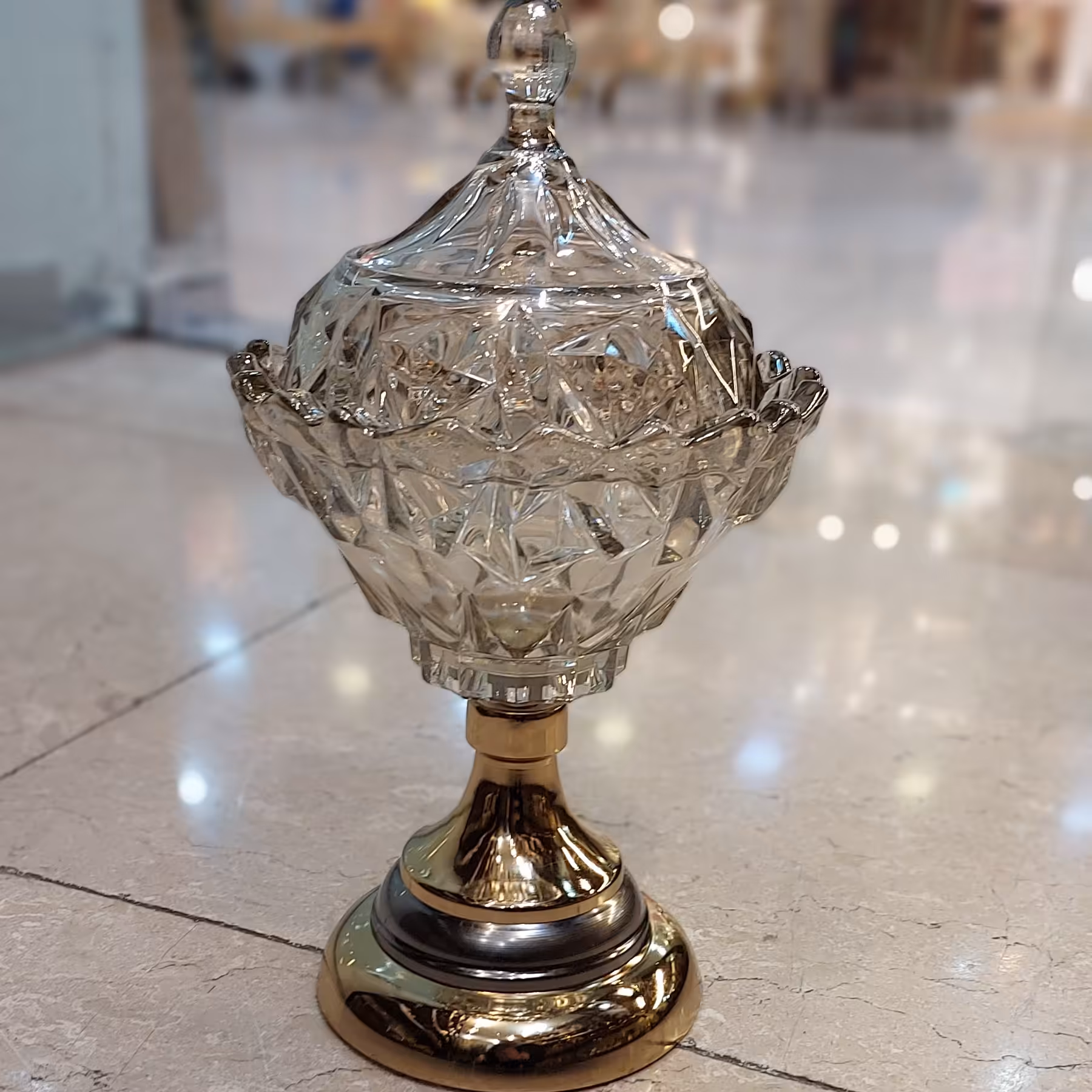 شکلات خوری پایه دار   مدل مانیسا  