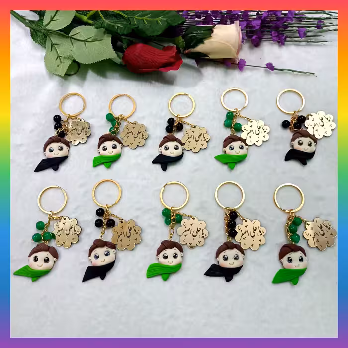 پک ده تایی سرکلیدی پسرانه با عروسک خمیری و پلاک