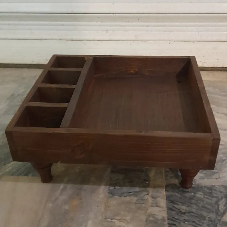 سینی باکس دار پایه دار