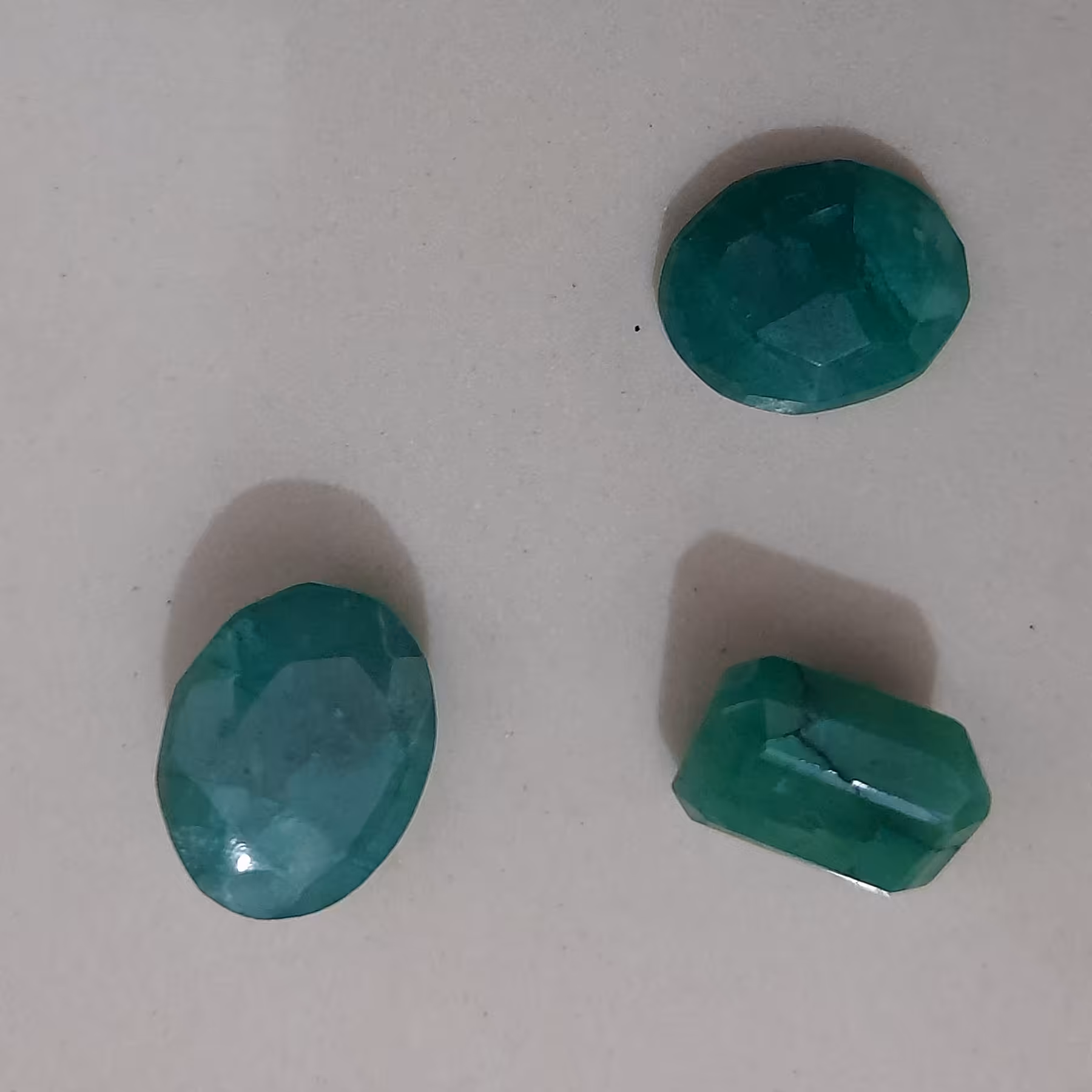 زمرد اصل زامبیا درجه دو سبز رنگ