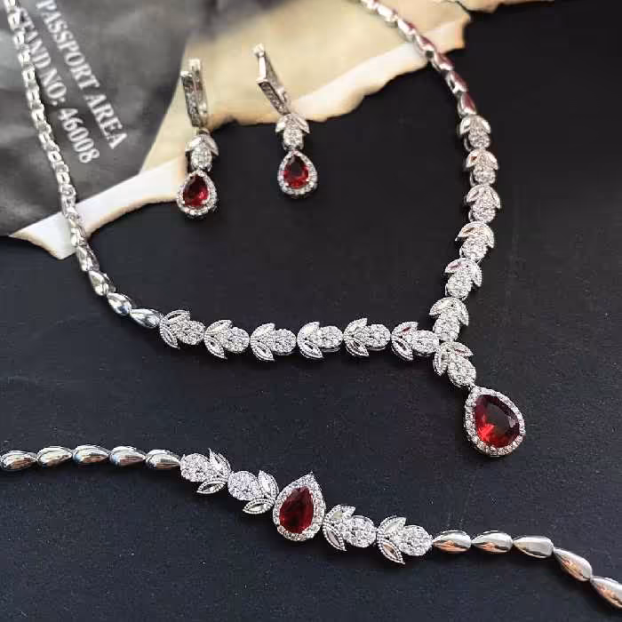 سرویس نقره یاقوت سرخ