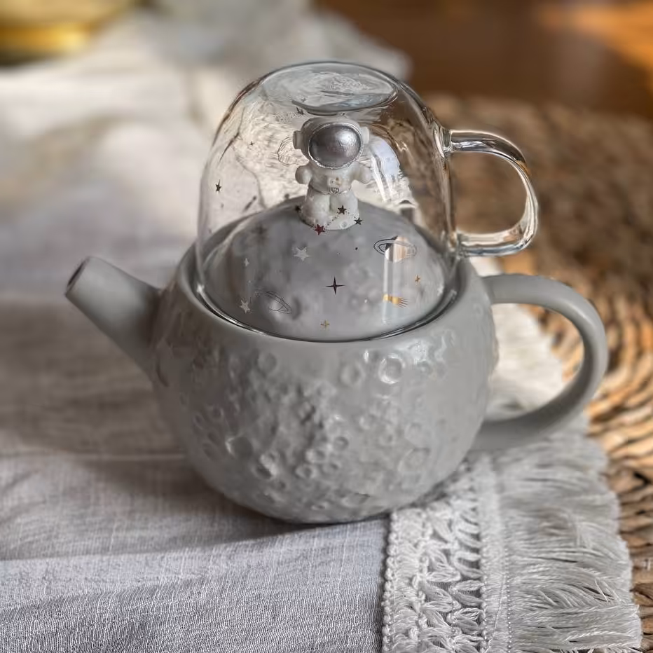 قوری و فنجان فضانورد وارداتی