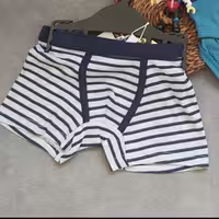 شورت پسرانه مدل پا دار مارک  ovs مناسب برای سن 3 تا 4 سال