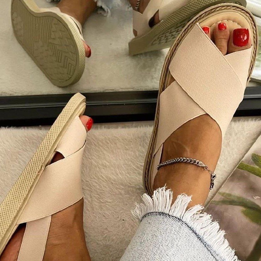 صندل ضبدری کشی
رنگ بندی مشکی کرم
سایز
Size37تا40
دوستان با دوتا تولید کننده این محصول تول