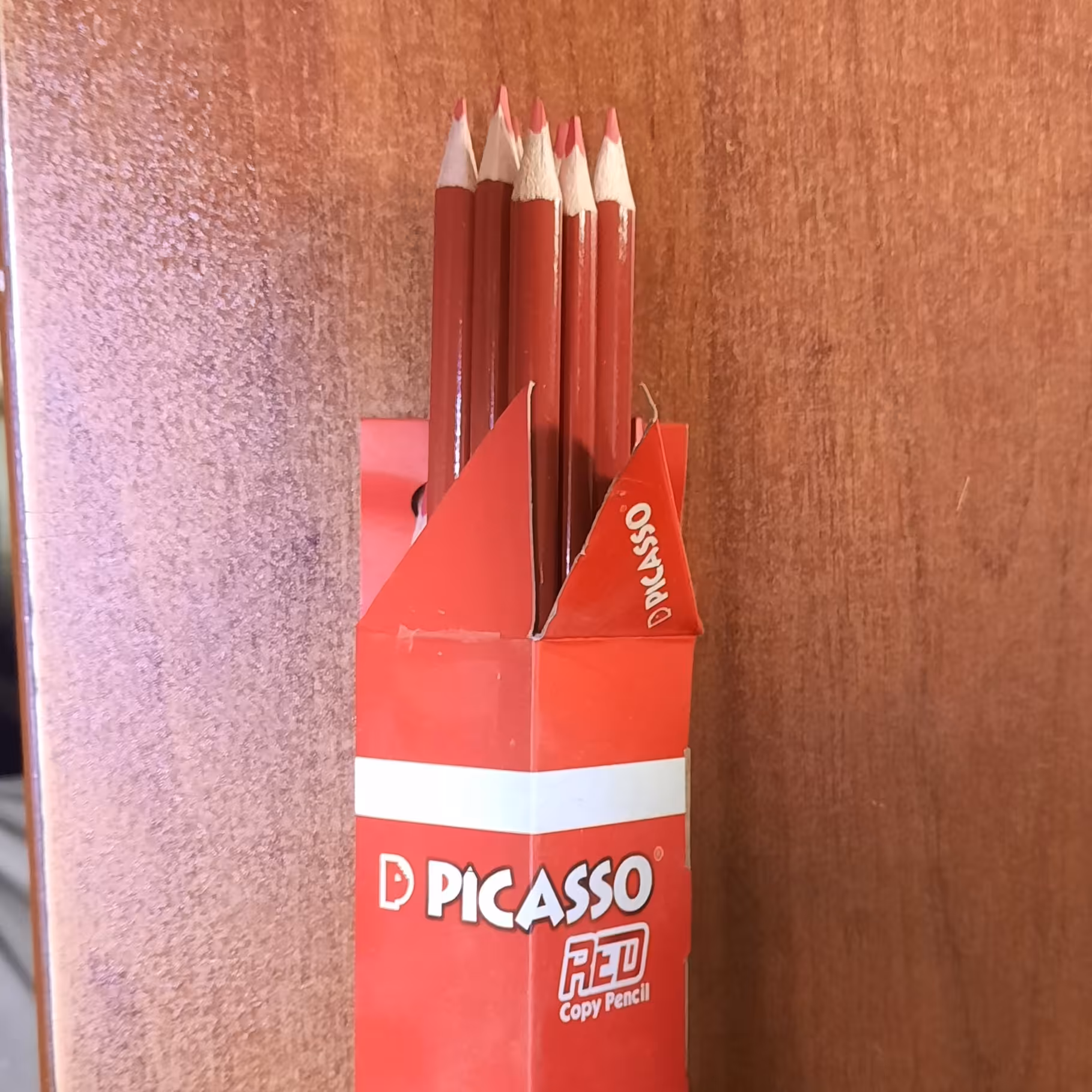 مداد قرمز پیکاسو 12 عددی 