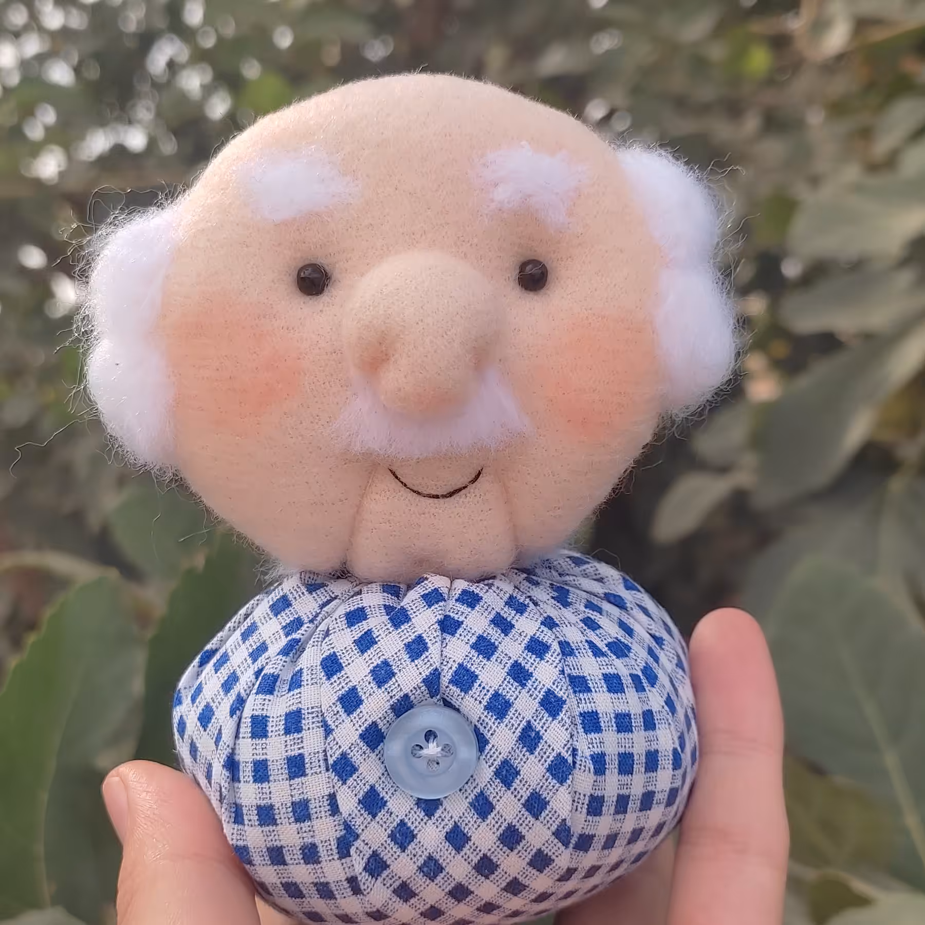 عروسک پیرمرد مخملی