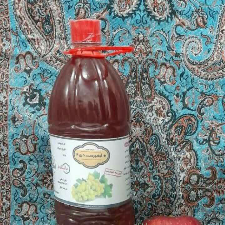 آبغوره طبیعی (یک لیتری)