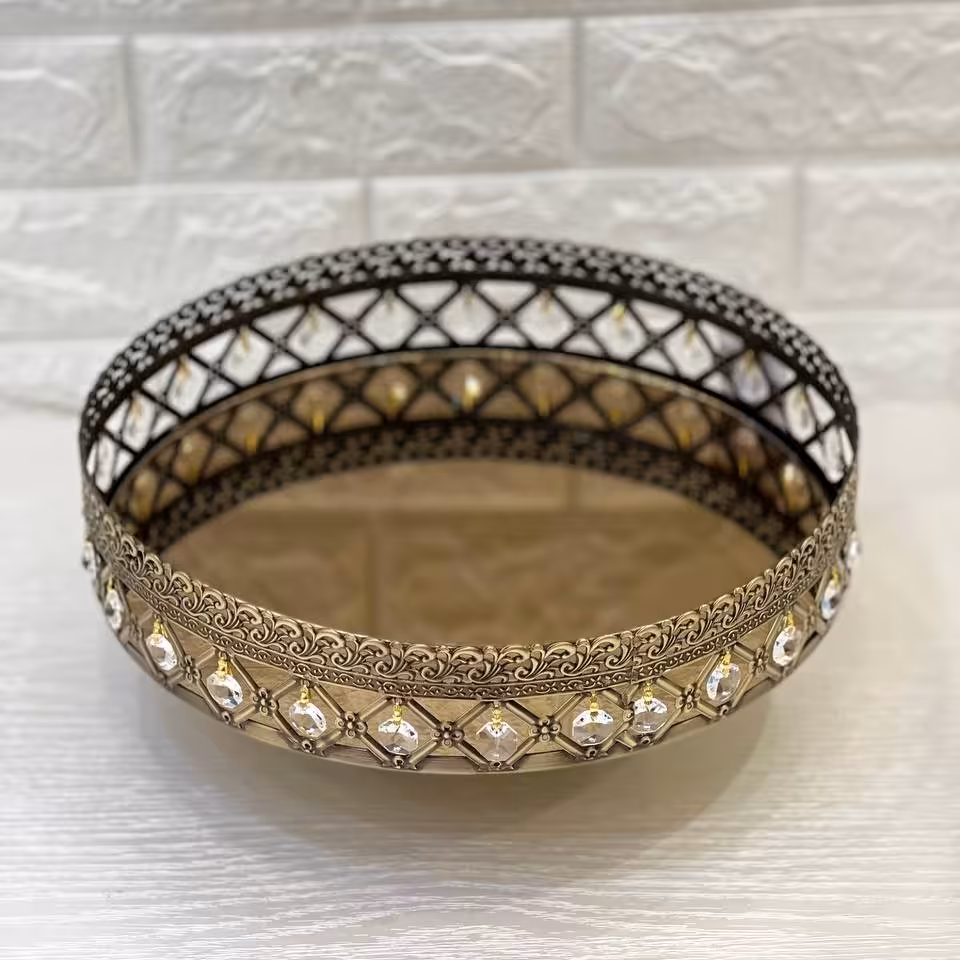 شیرینی خوری بزرگ آنتیک دونه کریستالی کف آینه