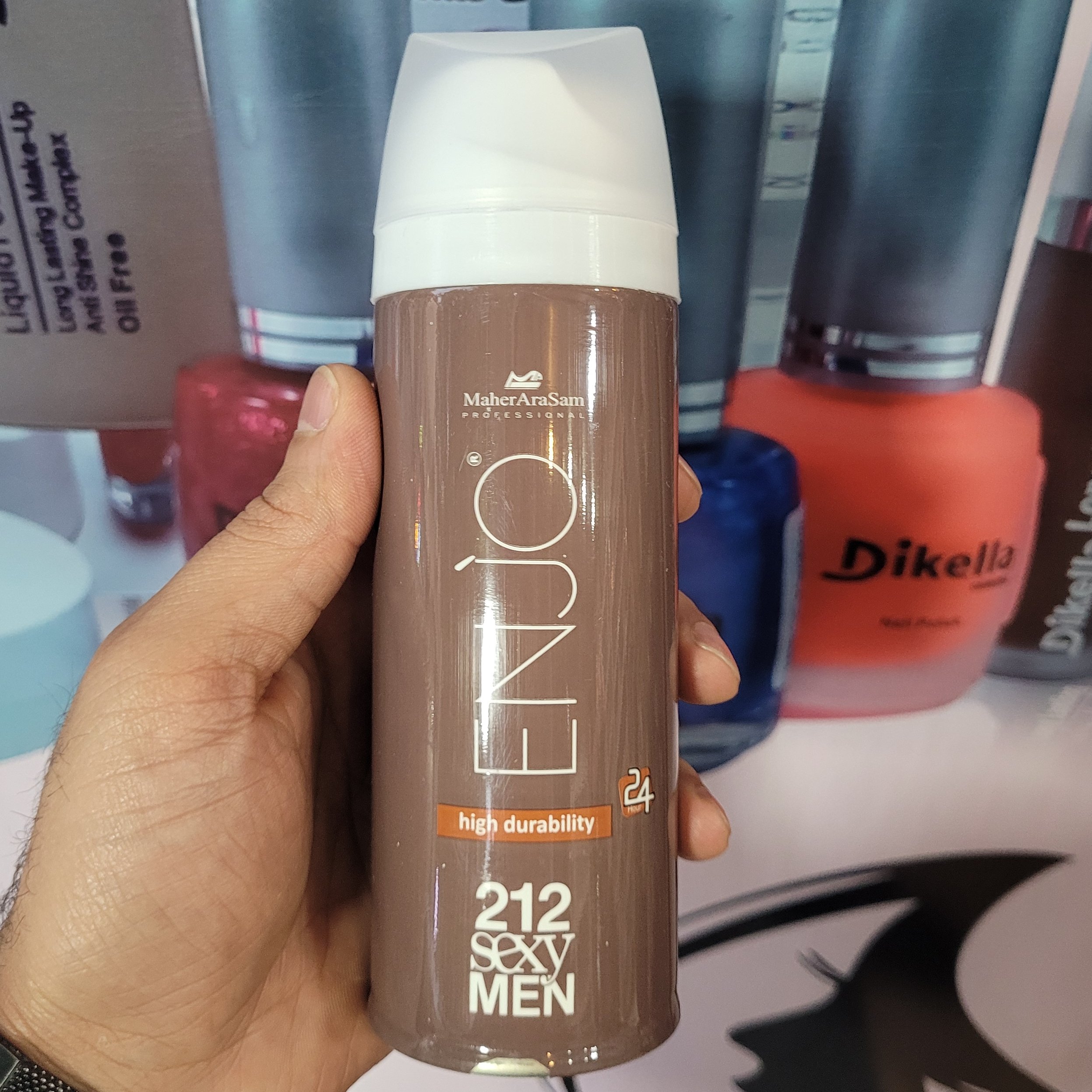 اسپری خوشبو کننده بدن انجو 24 ساعته 212sexy men 200 میل