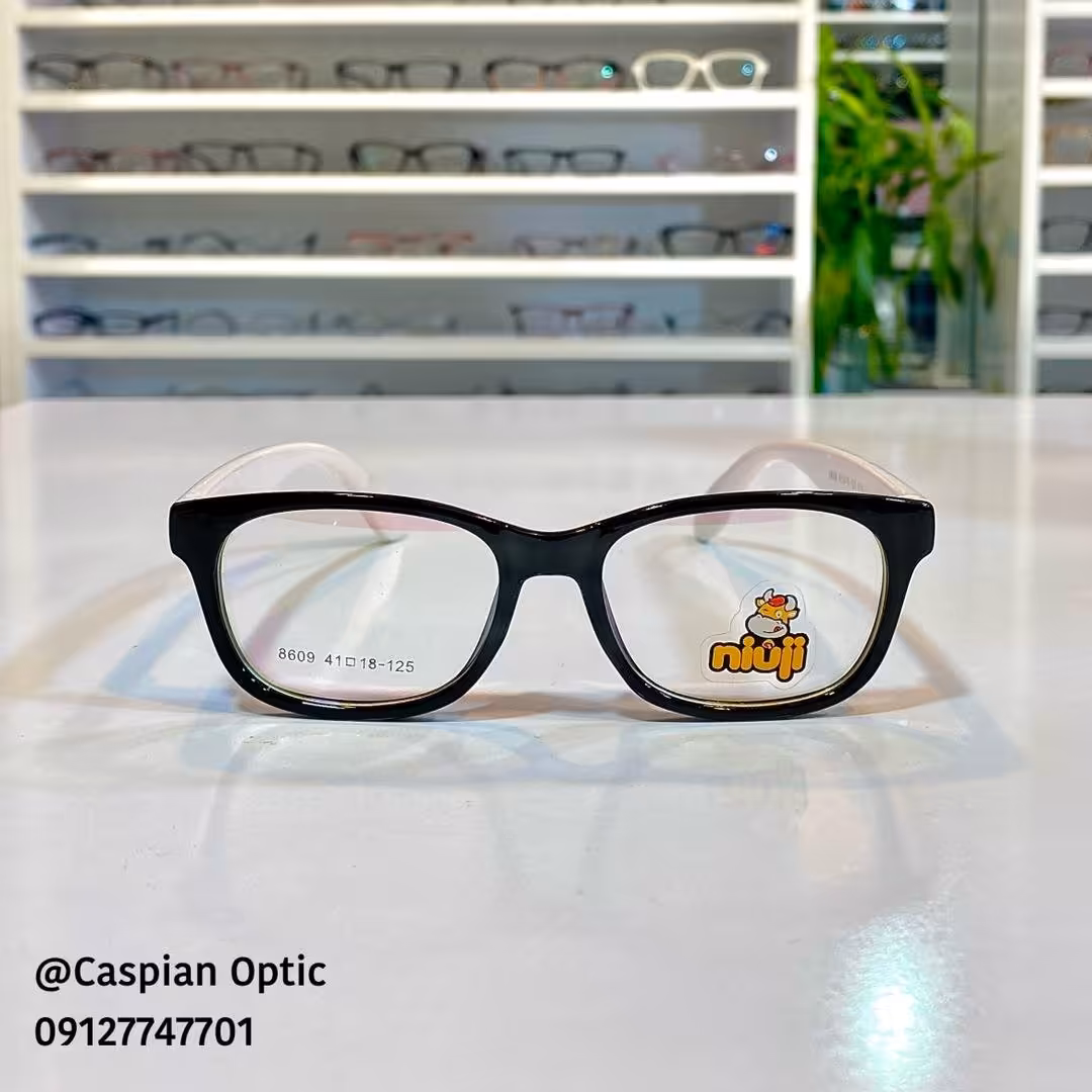 فریم عینک طبی کودکانه قیمت مناسب کیفیت دار موجود در عینک کاسپین
