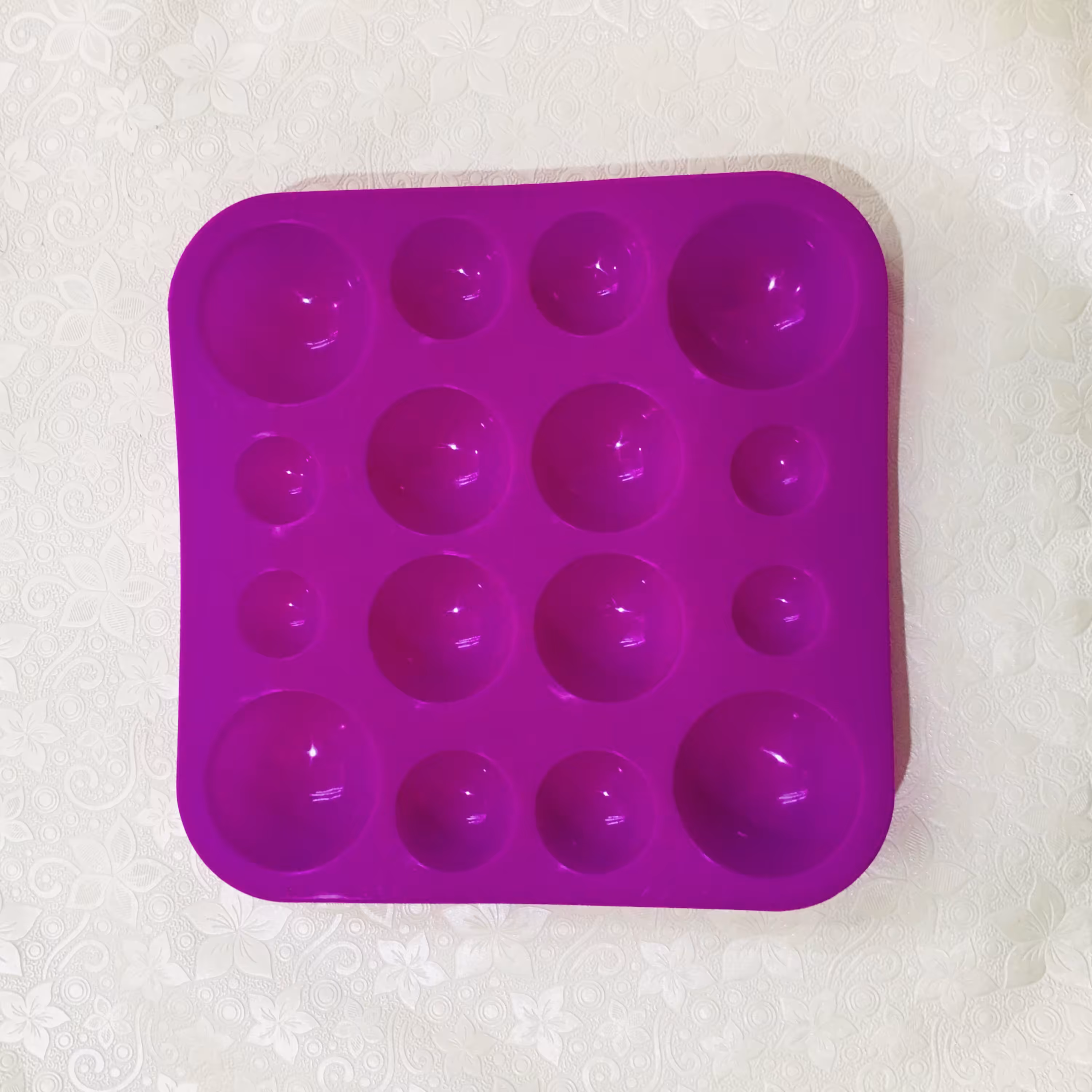 قالب سیلیکونی نیمکره میکس