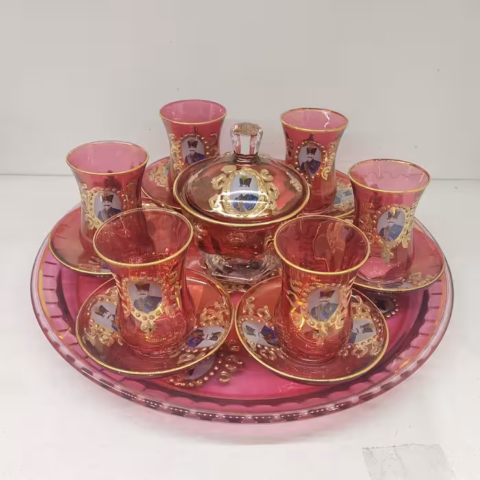 سرویس استکان نعلبکی مدل شاه عباسی آب طلا رنگ ثابت 