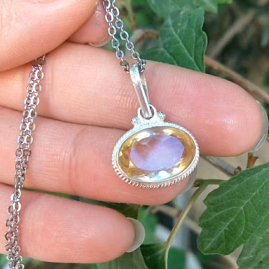 گردنبند نقره زنانه با نگین اصل معدنی سیترین