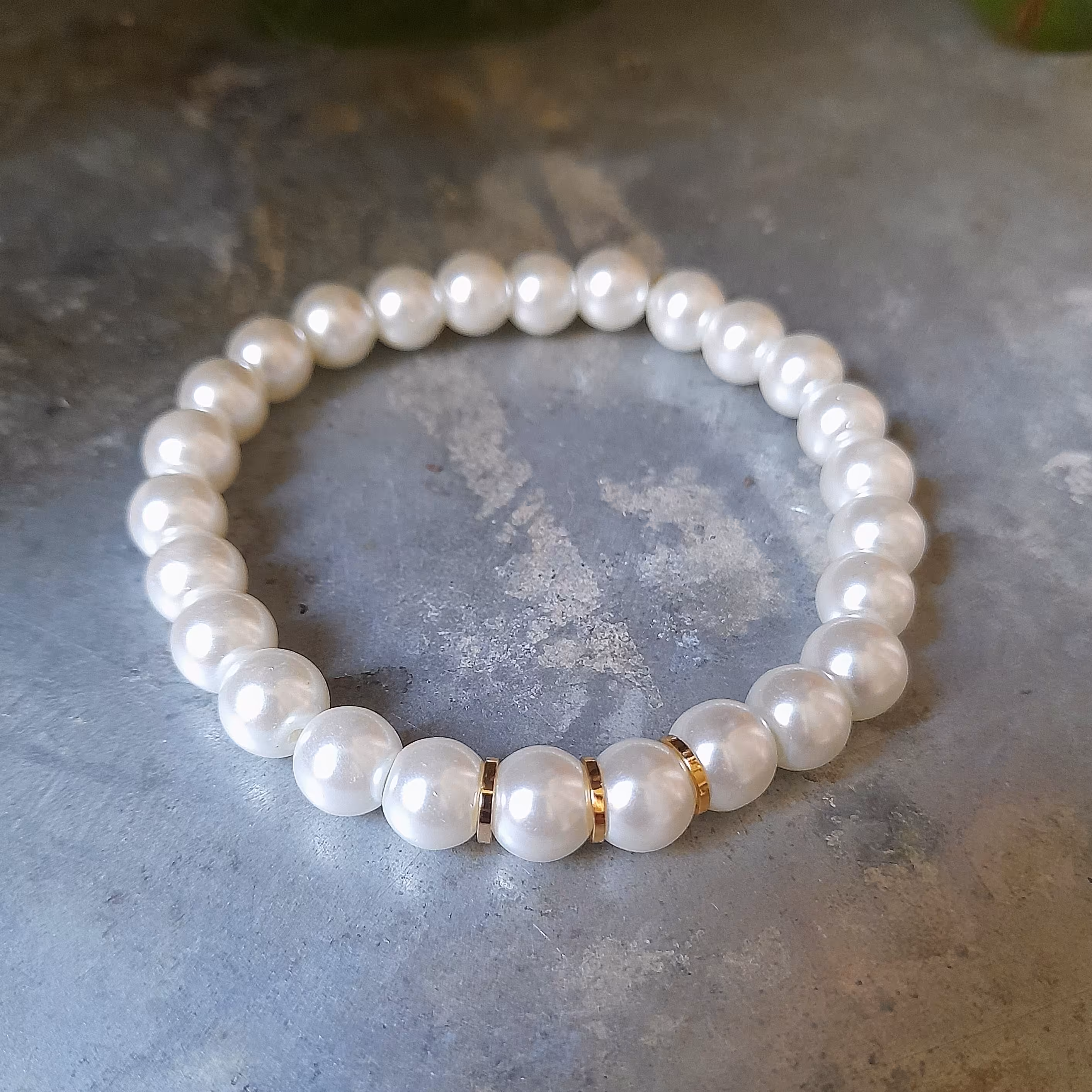 دستبند کشی مروارید سنگی سفید 