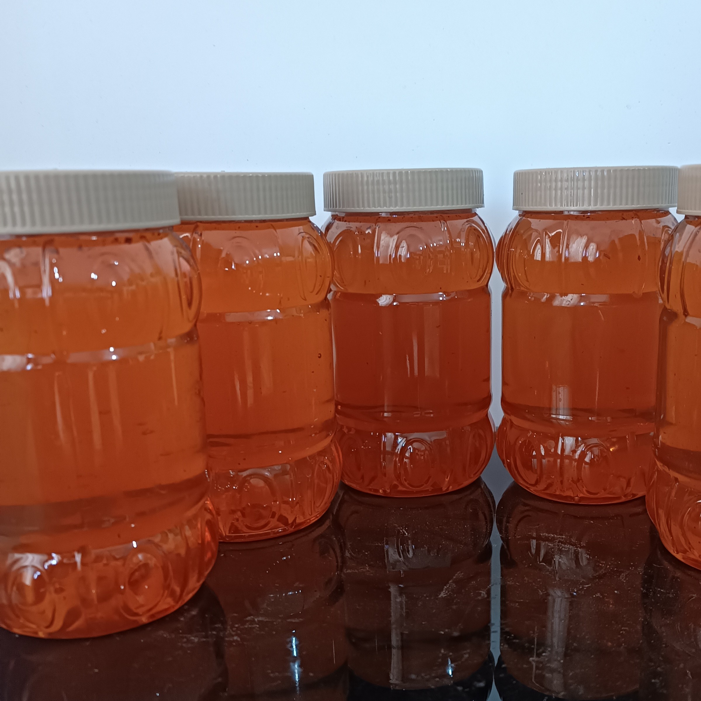 عسل طبیعی 900گرمی 