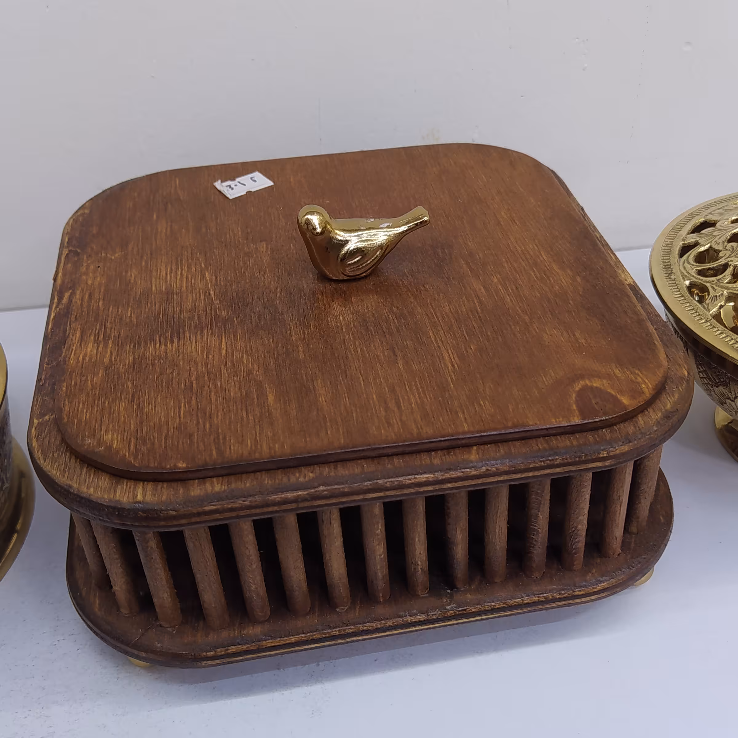 شکلاتخوری تمام چوب 